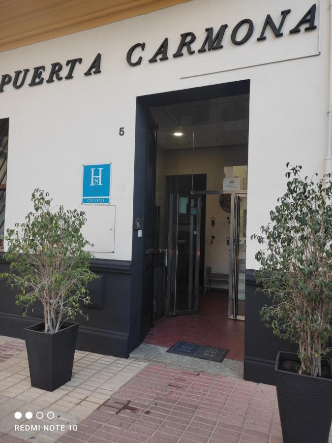 Hotel Hostal Puerta Carmona Sevilla Exterior foto